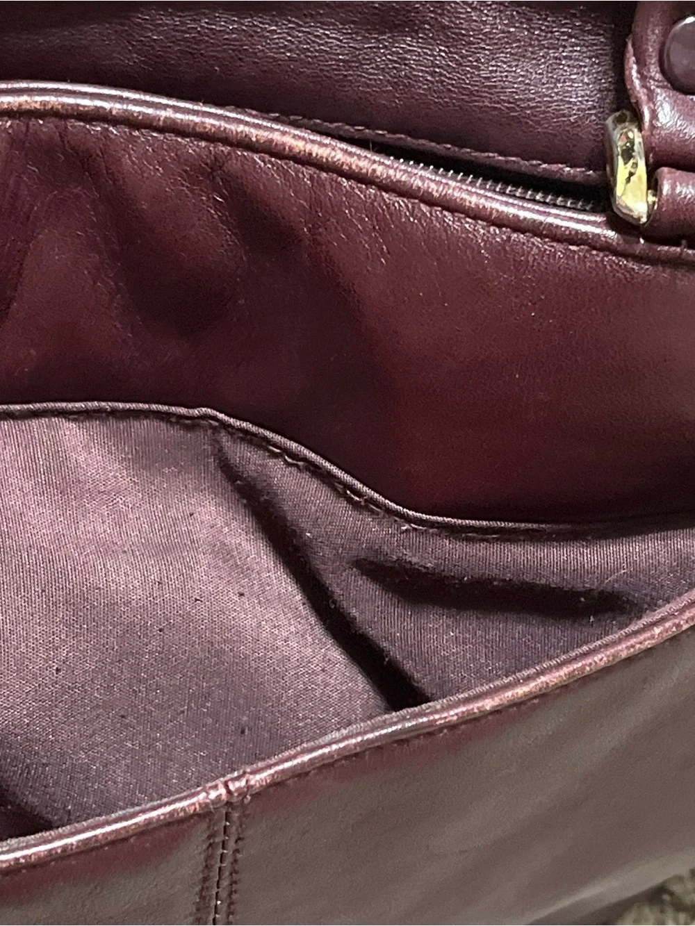 Atienne Aigner wallet excellent